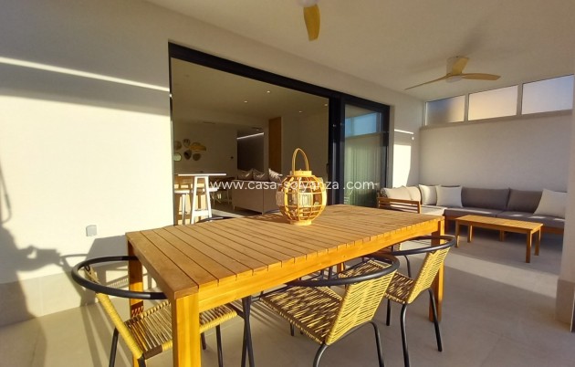 Resale - Villa - El Chaparral