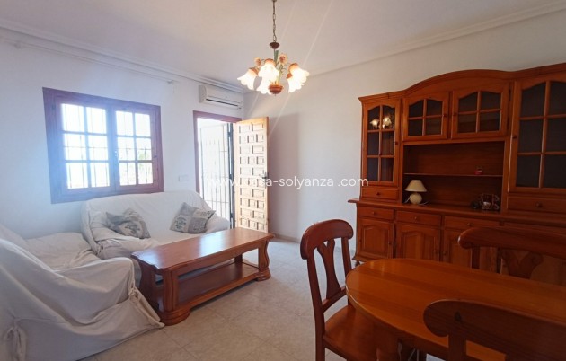 Resale - Apartment / flat - La Mata
