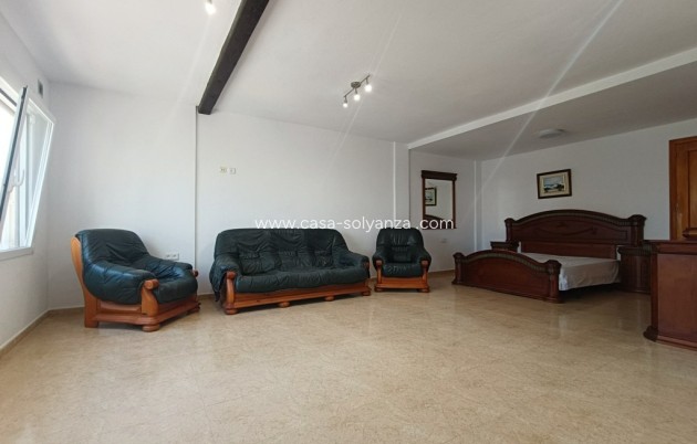 Resale - Apartment / flat - La Mata