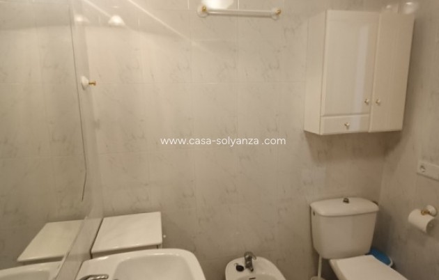 Resale - Apartment / flat - La Mata