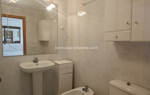 Resale - Apartment / flat - La Mata