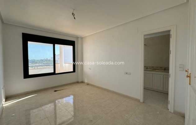Wiederverkauf - Wohnung - Orihuela Costa - Costa Blanca