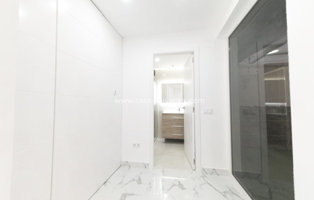 Revente - Appartement - Torrevieja - Playa De Los Naufragos