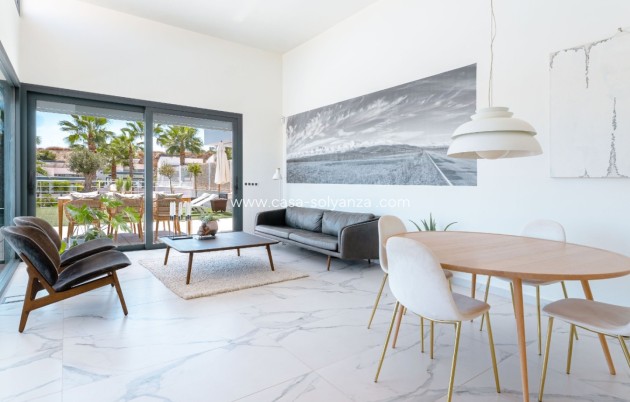 Wiederverkauf - Villa - San Miguel de Salinas