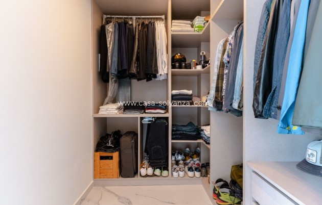 Wiederverkauf - Villa - San Miguel de Salinas