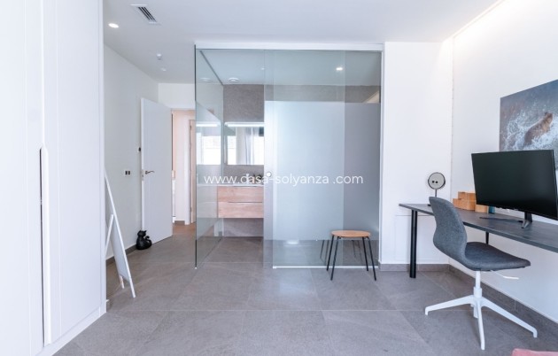 Wiederverkauf - Villa - San Miguel de Salinas