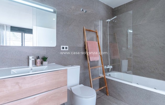 Wiederverkauf - Villa - San Miguel de Salinas