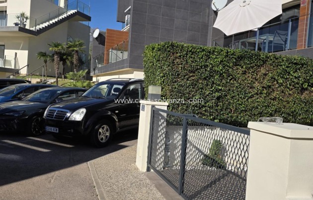 Revente - Villa - Orihuela Costa - Villamartín