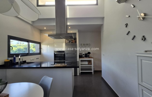 Revente - Villa - Orihuela Costa - Villamartín