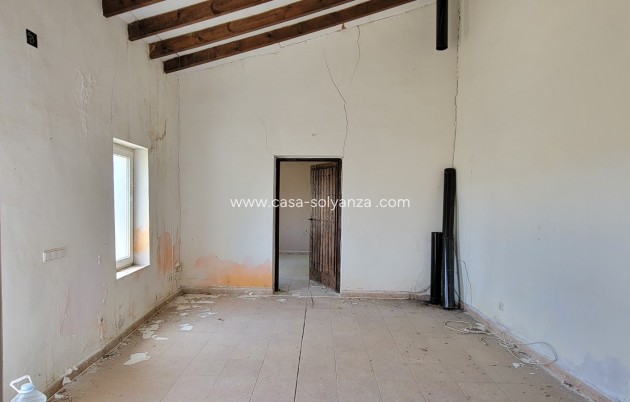 Wiederverkauf - Finca / Country Property - Torremendo