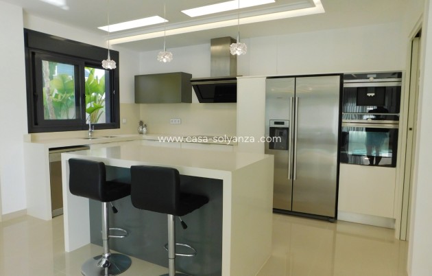 Wiederverkauf - Villa - San Miguel de Salinas