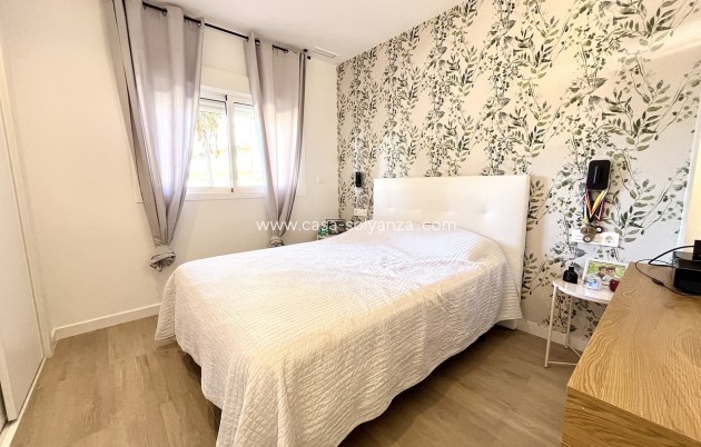 Reventa - Apartamento / piso - La Mata - Costa Blanca