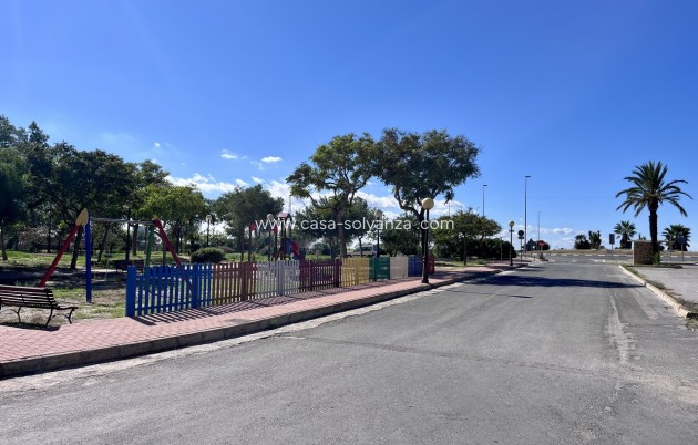 Reventa - Apartamento / piso - La Mata - Costa Blanca