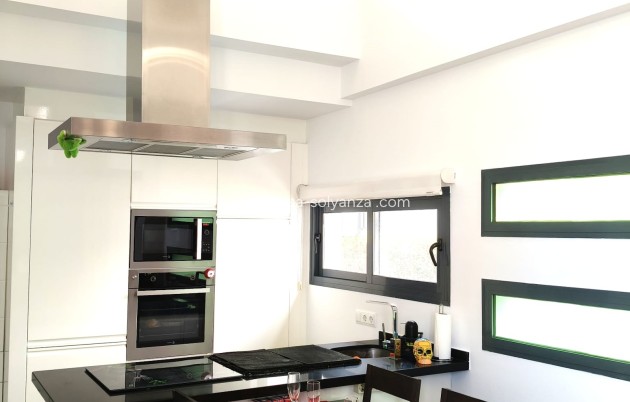 Revente - Maison de ville - Villamartin - Costa Blanca