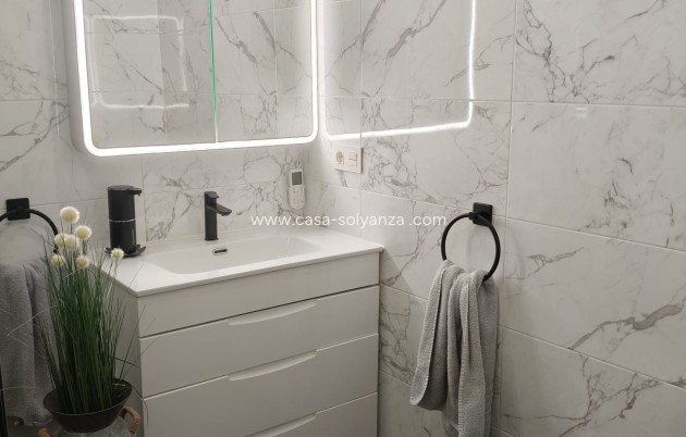 Revente - Maison de ville - Villamartin - Costa Blanca