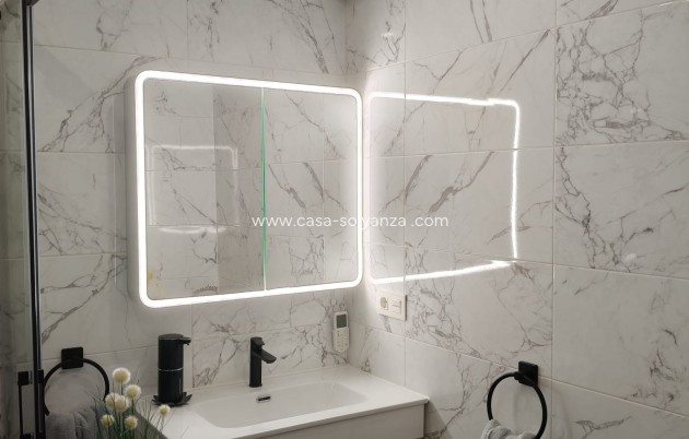 Revente - Maison de ville - Villamartin - Costa Blanca