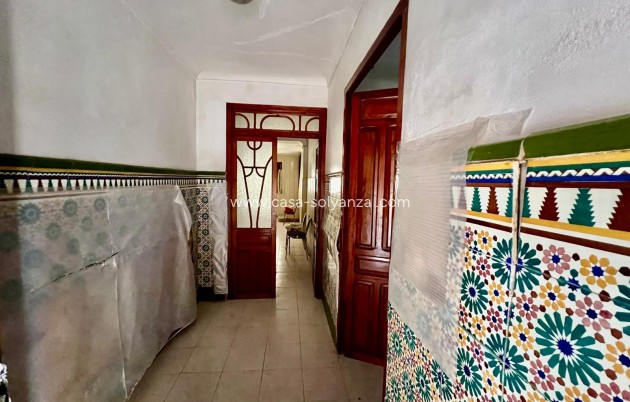 Herverkoop - Herenhuis - Pinoso - Inland