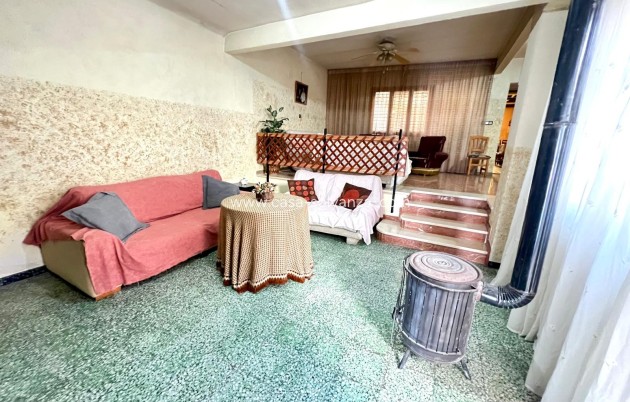 Revente - Maison de ville - Pinoso - Inland