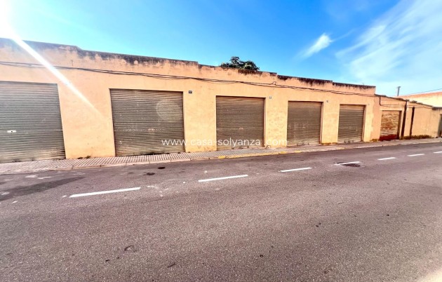 Revente - Maison de ville - Pinoso - Inland