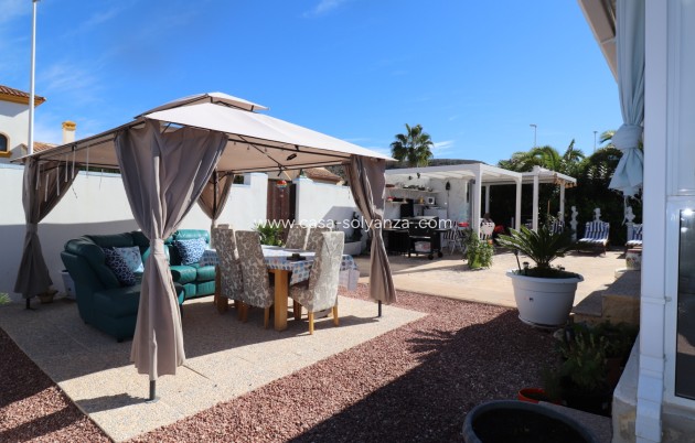 Revente - Villa - Hondón de las Nieves - Inland