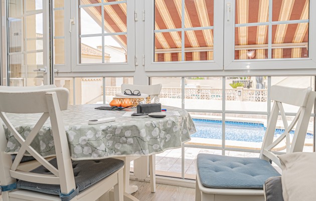 Revente - Villa - Playa Flamenca - Montilla