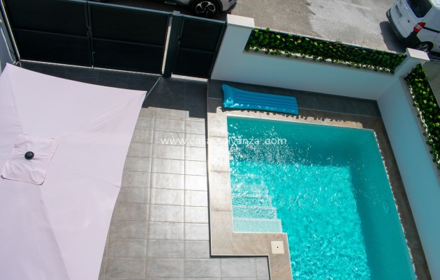 Revente - Independent villa - Torrevieja - La Siesta