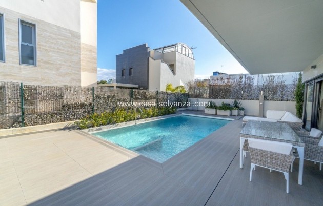 Revente - Villa - Orihuela Costa - Agua Marina