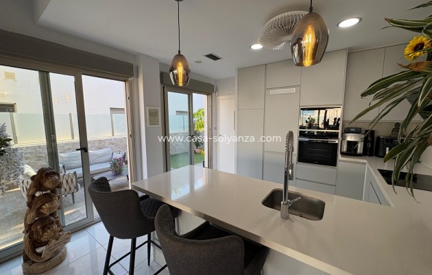 Revente - Villa - Orihuela Costa - Costa Blanca