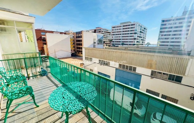 Revente - Appartement - Torrevieja - Acequion