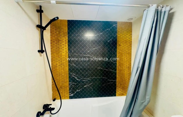 Revente - Appartement - Torrevieja - Acequion