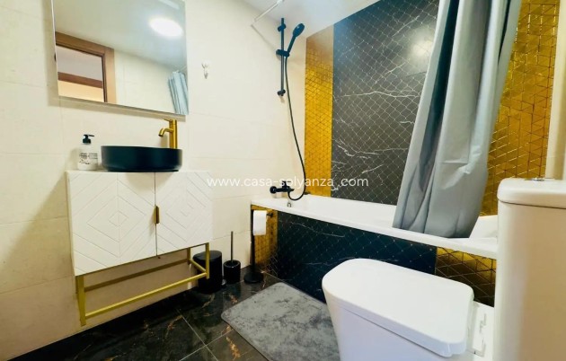 Revente - Appartement - Torrevieja - Acequion