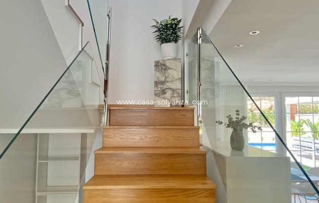 Revente - Maison de ville - Polop - Costa Blanca