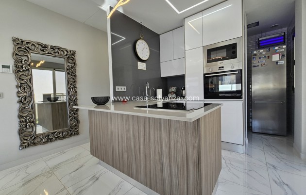 Resale - Villa - Villamartin - Costa Blanca