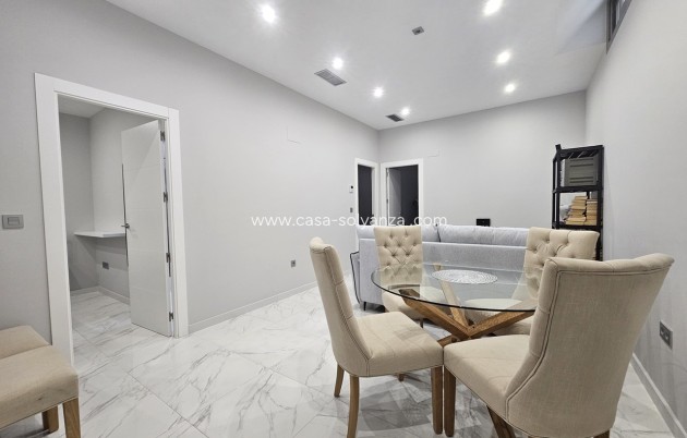 Resale - Villa - Villamartin - Costa Blanca