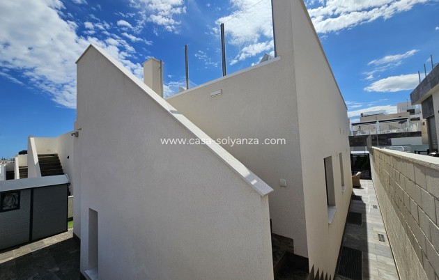Resale - Villa - Villamartin - Costa Blanca