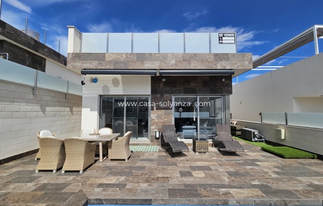Resale - Villa - Villamartin - Costa Blanca