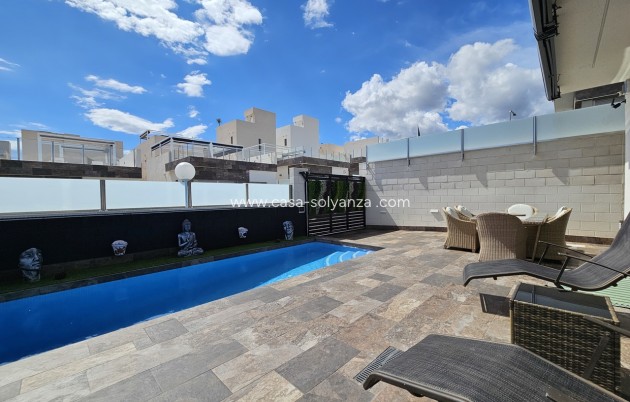 Resale - Villa - Villamartin - Costa Blanca