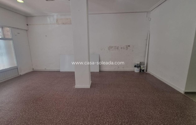 Revente - Commercial - Torrevieja - Center