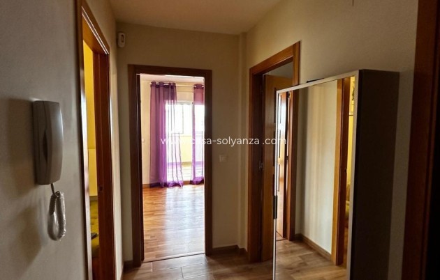 Resale - Apartment / flat - Torrevieja - Center