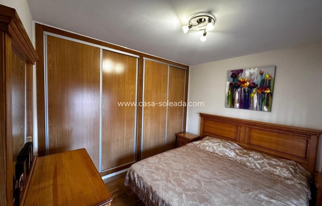 Resale - Apartment / flat - Torrevieja - Center