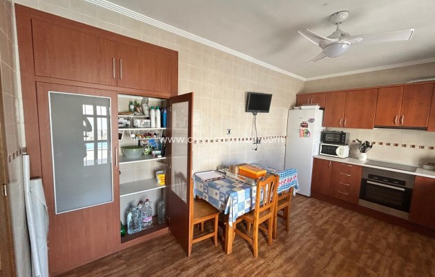 Resale - Villa - Los Alcázares - Las Lomas Del Rame-bahía Bella
