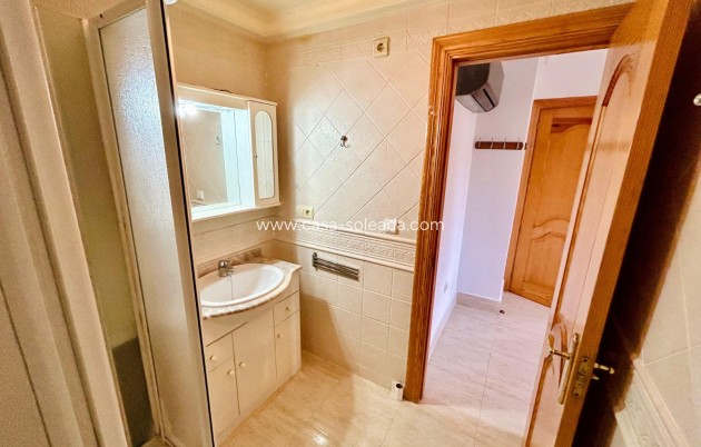 Reventa - Apartamento / piso - Guardamar del Segura - Costa Blanca
