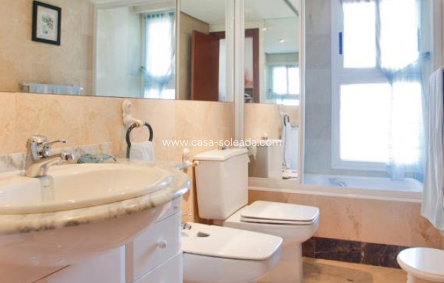 Herverkoop - Appartement / flat - Benidorm - Costa Blanca