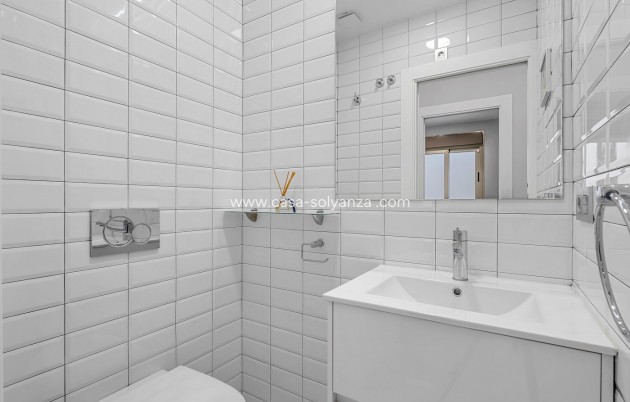 Resale - Villa - Orihuela Costa - Costa Blanca