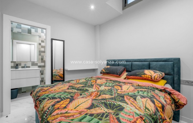 Resale - Villa - Orihuela Costa - Costa Blanca