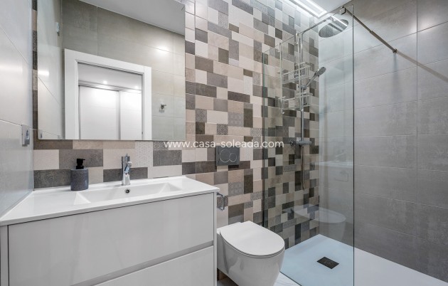 Resale - Villa - Orihuela Costa - Costa Blanca