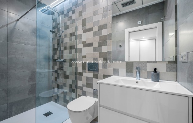 Resale - Villa - Orihuela Costa - Costa Blanca