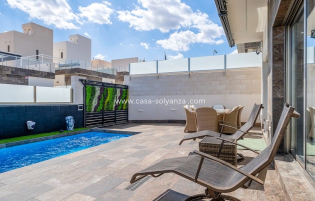 Resale - Villa - Orihuela Costa - Costa Blanca