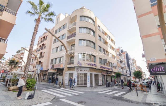Resale - Commercial - Torrevieja - Center