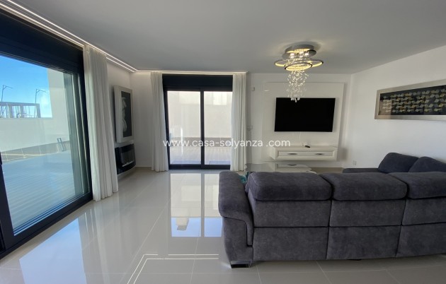 Resale - Villa - San Miguel de Salinas